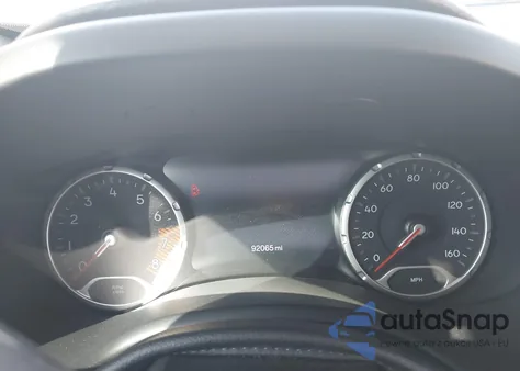 2019 Jeep Renegade Trailhawk 4X4 из США, поврежденный, VIN ZACNJBC12KPK68268